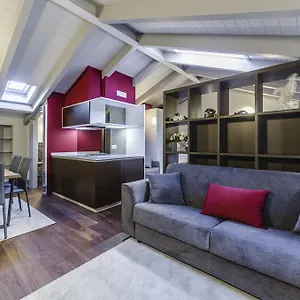 New Luxury , Venedik İtalya