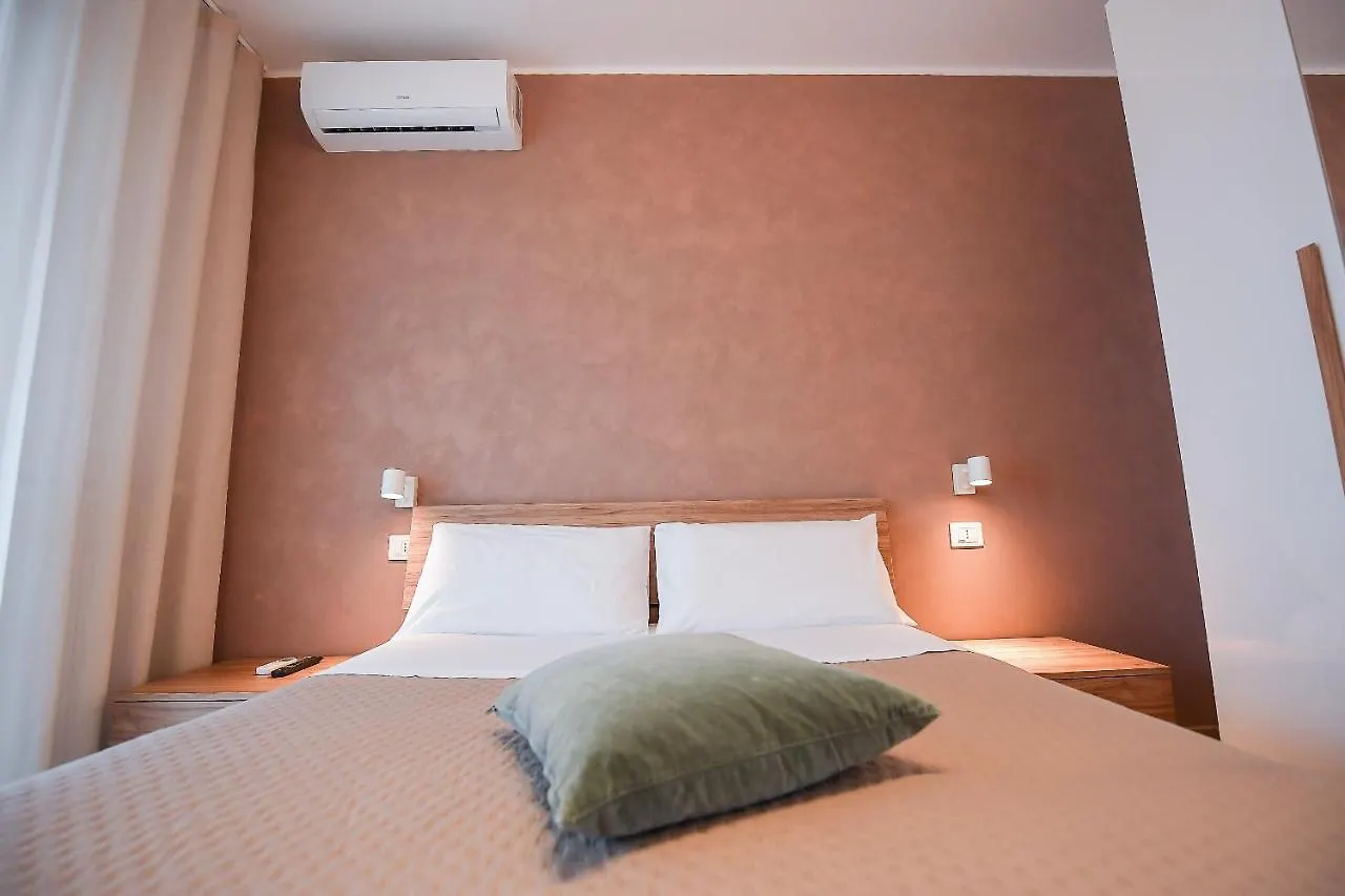 Hotel Karol Bari Airport Italien