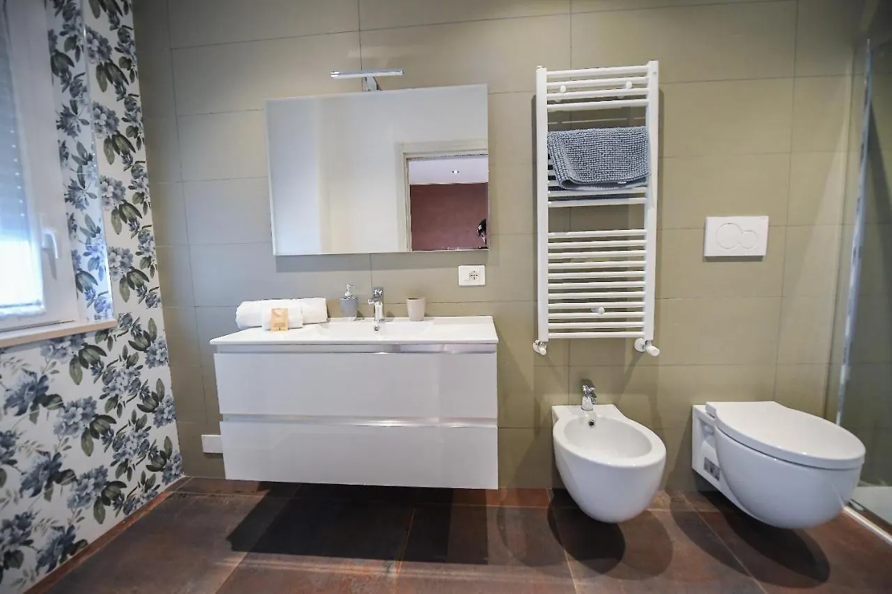 Gasthof Hotel Karol Bari Airport Italien